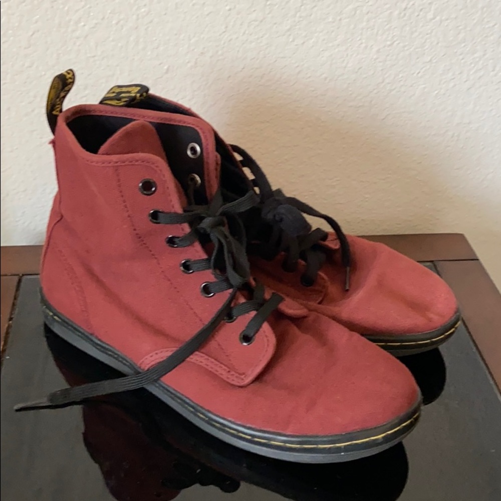 Doc marten canvas high tops